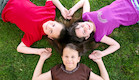 שלוש בנות (צילום: אימג'בנק / Thinkstock)
