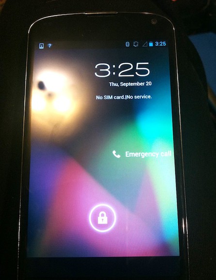 אבטיפוס של ה-Nexus 4 