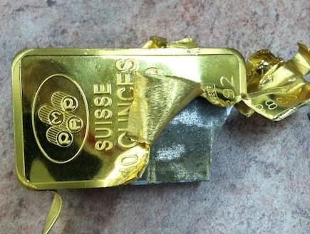 מטילי זהב מזוייפים (צילום: myfoxny.com)