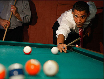 ברק אובמה ביליארד (צילום: nytimes.com)