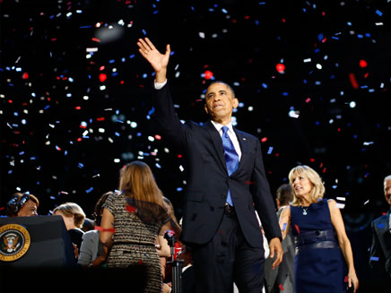 העולם מברך. אובמה בנאום הניצחון (צילום: רויטרס)