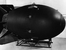 פצצת אטום (צילום: צילום מסך daily mail)