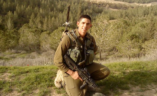 איזי אזגי חייל (צילום: איזי אזגי)