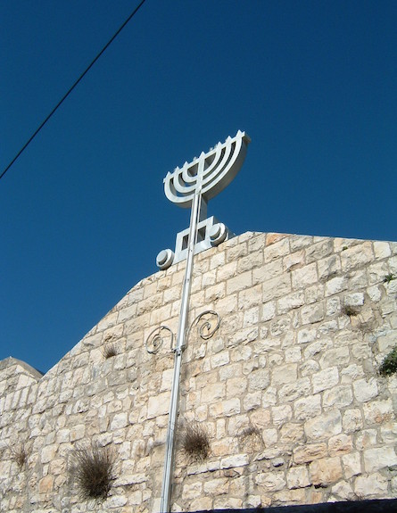 בית הכנסת בפקיעין (צילום: אמנון גופר)
