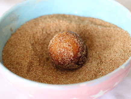דונאטס - מגלגלים בסוכר (צילום: חן שוקרון, mako אוכל)