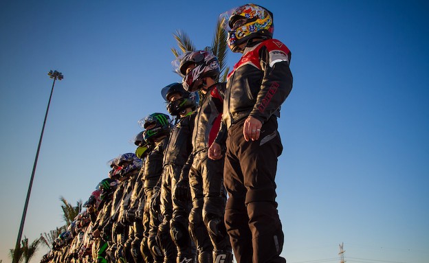 מחאת רוכבים נגד גדרות הבטיחות