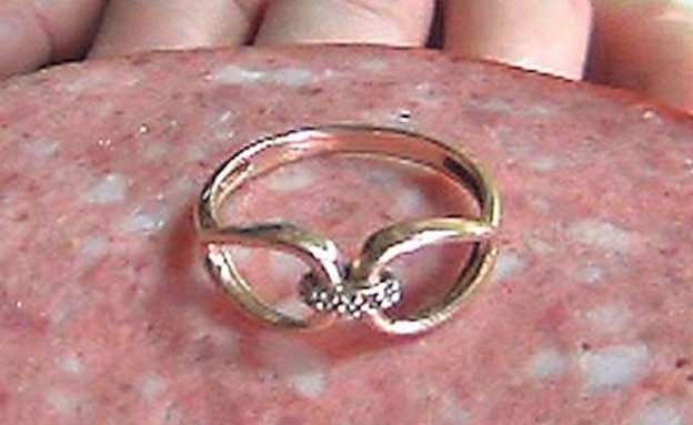 טבעת יהלום בנקניק (צילום: austriantimes.at)