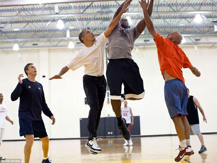 כוכב כדורסל, אובמה (צילום: הבית הלבן, Pete Souza)