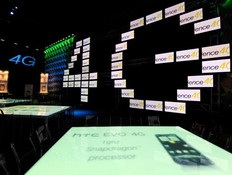 מכשיר ה-HTC Evo 4G בתערוכה בלאס וגאס