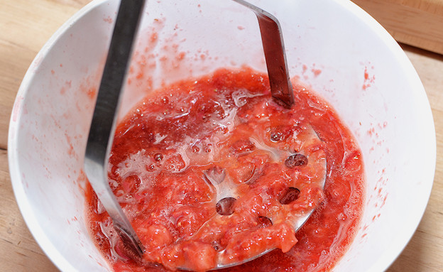 מחית תותים - קאפקייקס טבעוניים