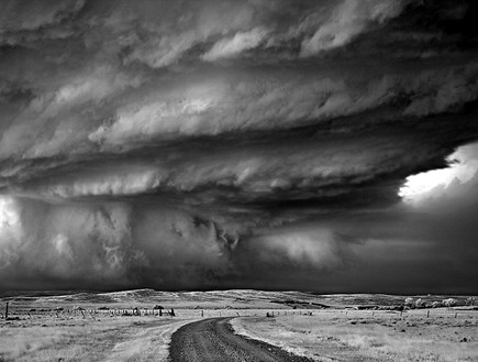צילומי הסופות של מיץ' דובראונר (צילום: mitchdobrowner.com)
