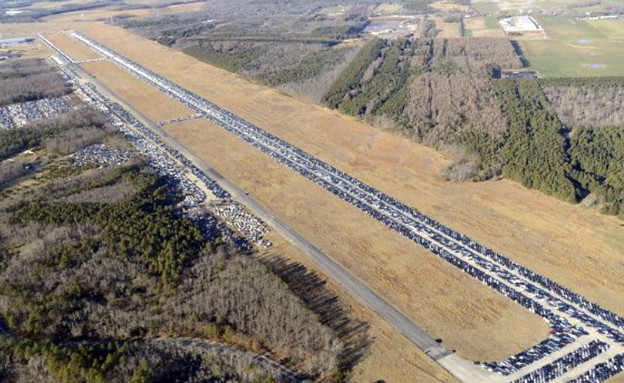 מכוניות שנפגעו מסופת ההוריקן סנדי מכוניות שנפגעו מסופת ההוריקן סנדי