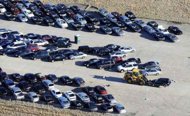 מכוניות שנפגעו מסופת ההוריקן סנדי מכוניות שנפגעו מסופת ההוריקן סנדי