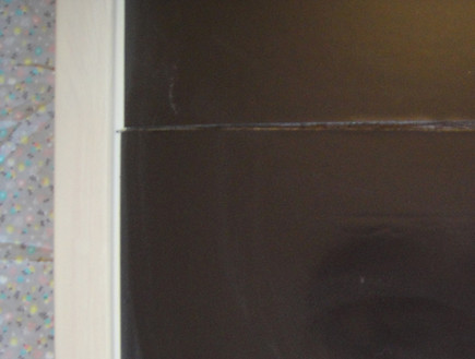 איקאה, שלב 3- כיסוי בנייר מגנטי (צילום: דידי רפאלי)