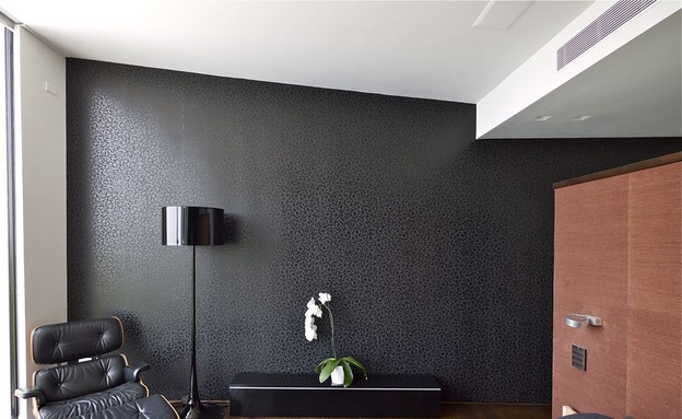 גיל גרוסמן, חדר שינה