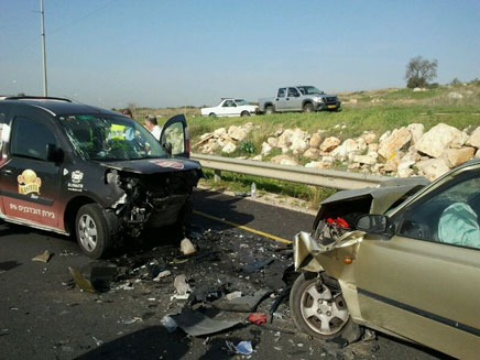 זירת התאונה באלקנה, הבוקר (צילום: דוברות מחוז ש