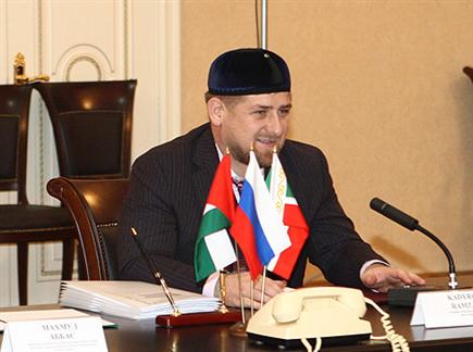 נשיא צ'צ'ניה רמזאן קאדירוב: "הספורט צריך לקרב בין הצדדים" (gettyim (צילום: ספורט 5)