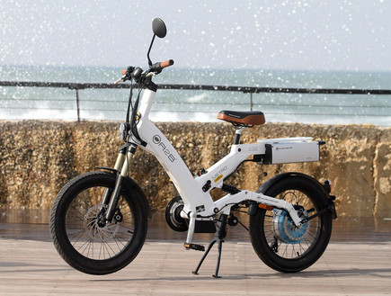 אופניים חשמליים (צילום: רונן טופלברג)