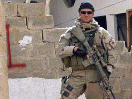 כריס קייל (צילום: american sniper)
