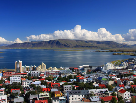 בתים באיסלנד, מקומות נידחים (צילום: אימג'בנק / Thinkstock)