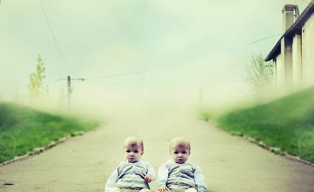 פרויקט תאומים - ג'ולי דה וורוקייר - תינוקות (צילום: ג'ולי דה וורוקייר , צילום מסך מהאתר juliedewaroquier.com)