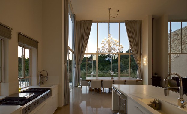 דובי וייט, כל המטבח