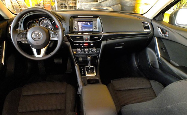 מבחן מכוניות מנהלים