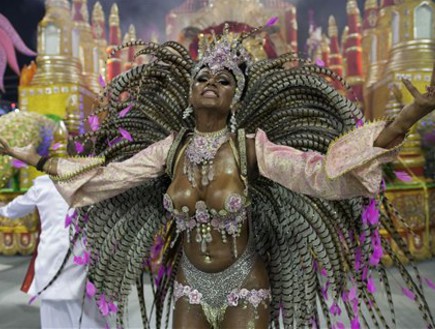 רקדנית סמבה, קרנבל ברזיל