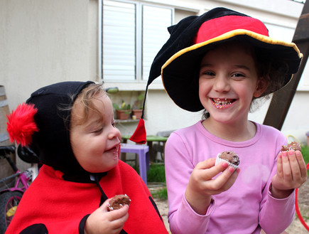 כדורי נוטלה וסוכריות קופצות - הילדות (צילום: אסתי רותם, mako אוכל)