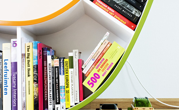 אטלייה, ספרים אטלייה, ספרים