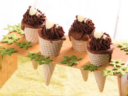 קאפקייקס גלידת שוקולד (צילום: בני גם זו לטובה, mako אוכל)