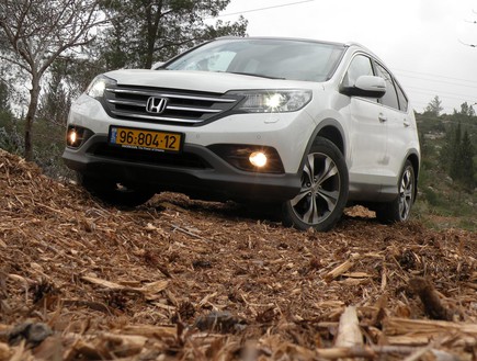 הונדה CR-V (צילום: ניר בן זקן )