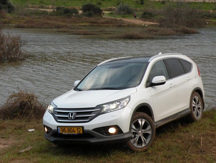 הונדה CR-V (צילום: ניר בן זקן )