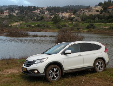 הונדה CR-V (צילום: ניר בן זקן )