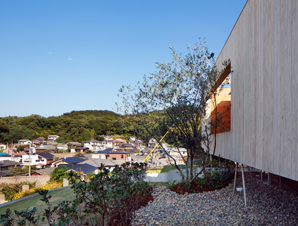 בית יפן, נוף (צילום: Koji FujiiNacása & Partners)