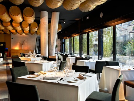 מלון בספרד, חדר אוכל (צילום: מתוך האתר hotelviura)