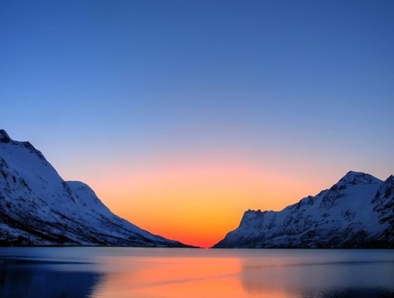 החוג הארקטי, שקיעות בעולם (צילום: simple.wikipedia.org)