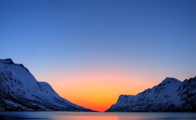 החוג הארקטי, שקיעות בעולם (צילום: simple.wikipedia.org)