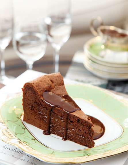 עוגת השוקולד של בראסרי, כשר לפסח (צילום: דניה ויינר, על השולחן)