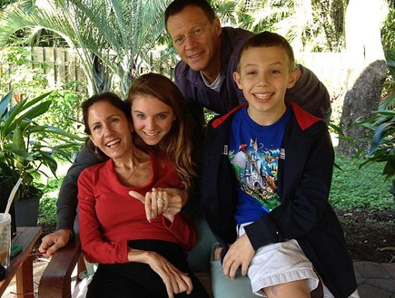 סופרת ספנית סופרת ספנית