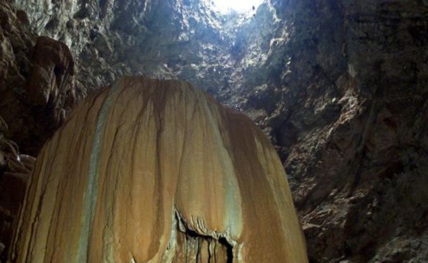 מערה, חורי ההוביט