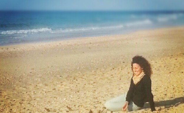 דנה לוסטיג - חוף