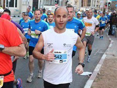 איתמר כורם - מרתון תל אביב (צילום: אתר שוונג)