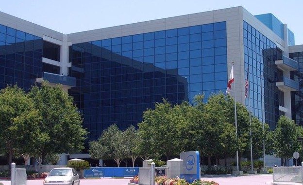 מטה חברת אינטל בסנטה קלרה קליפורניה (צילום: וויקיפדיה)
