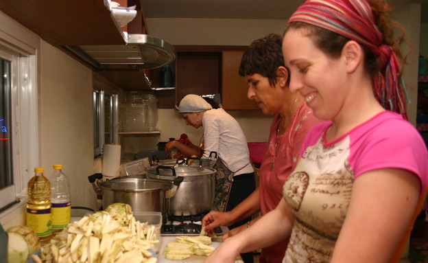 הכנות לליל הסדר בבנגקוק