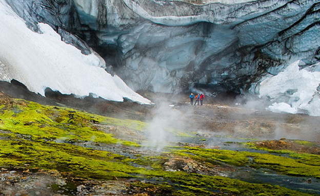 אש וקרח באיסלנד, תמונות מהעולם (צילום: Tyler Stableford)