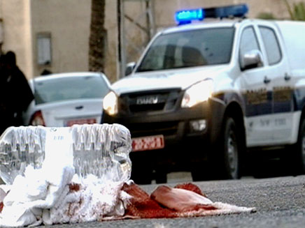 זירת הרצח באשדוד, הבוקר (צילום: חדשות 2)