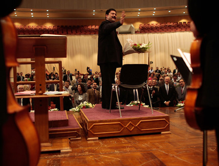 הסימפוניה העירקית בקונצרט בבגדד צילום גטי (צילום: Chris Hondros, GettyImages IL)