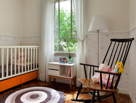 טלי רוזנשטיין, חדר תינוק (צילום: אלעד שריג)