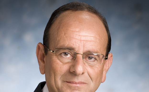 ראש עיריית כרמיאל עדי אלדר ראש עיריית כרמיאל עדי אלדר